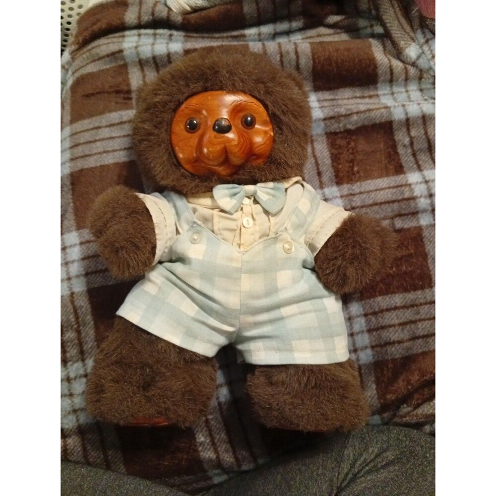Robert Raikes Limited Edition Brown Artist Bear Plush Wood Blue Plaid Outfit